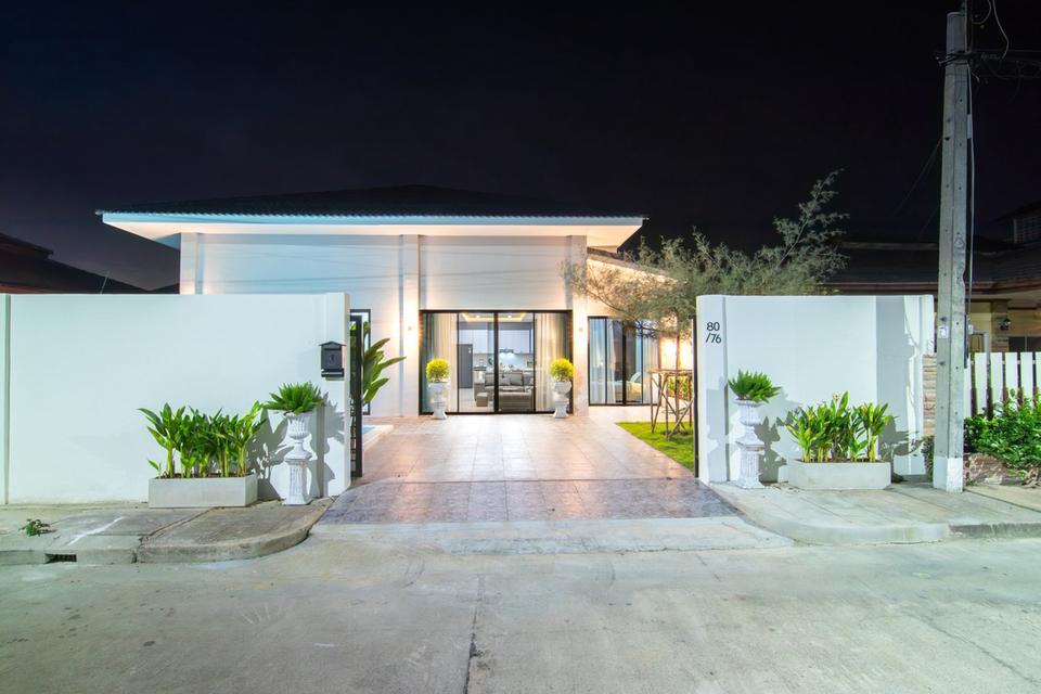 Areeya Pool Villa Pattaya 11