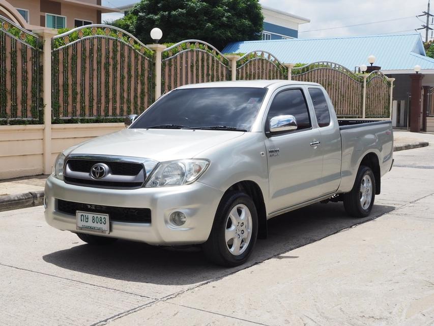 TOYOTA HILUX VIGO SMART CAB 2.7 G ปี 2010 เกียร์AUTO สภาพนางฟ้า 1