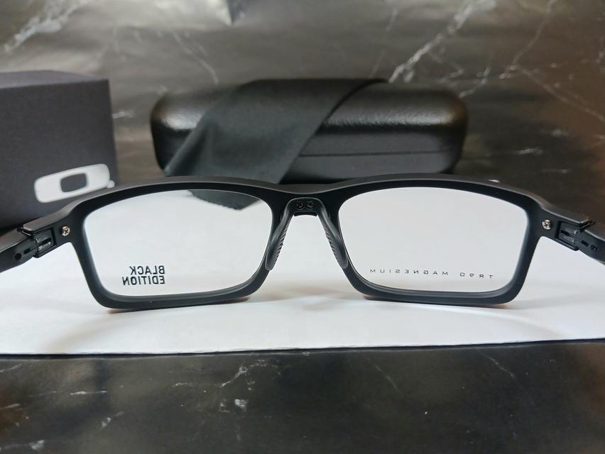 กรอบแว่นตา Oakley Black Edition  5