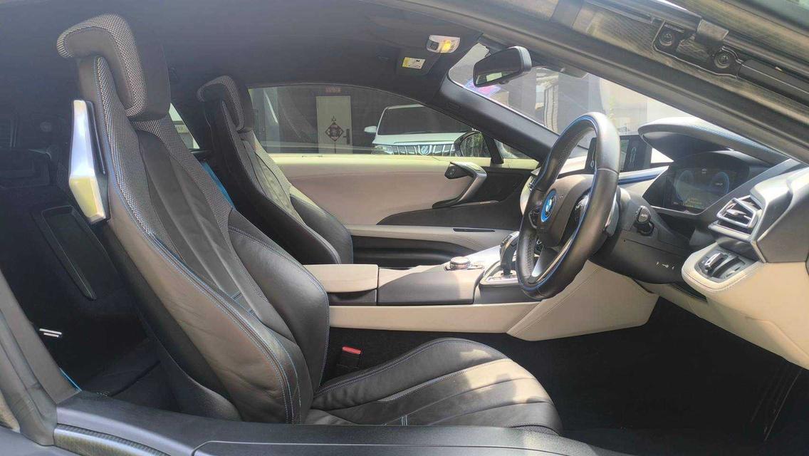 ขาย BMW i8 ปี16 11