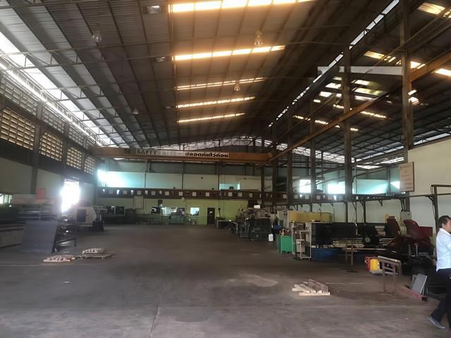 ขายโรงงานคลังสินค้า 11-2-33 ไร่ พื้นที่ขนาด 3,000 ตรม ผังม่วงลาย สามารถขอใบอนุญาต รง.4ได้ โซนนิคมอุตสาหกรรมอมตะซิตี้ 6
