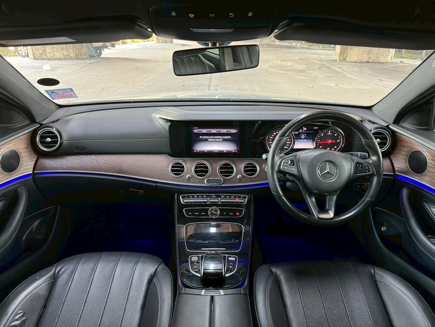 Mercedes-Benz E220d W213 Avantgarde Sedan AT ปี 2017 ดีเซล 11
