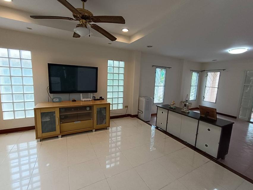 ขายบ้านเดี่ยว 2 ชั้น ภายในหมู่บ้านวรารมย์ ต้นสมอ อ.เมืองตรัง จ.ตรัง 15