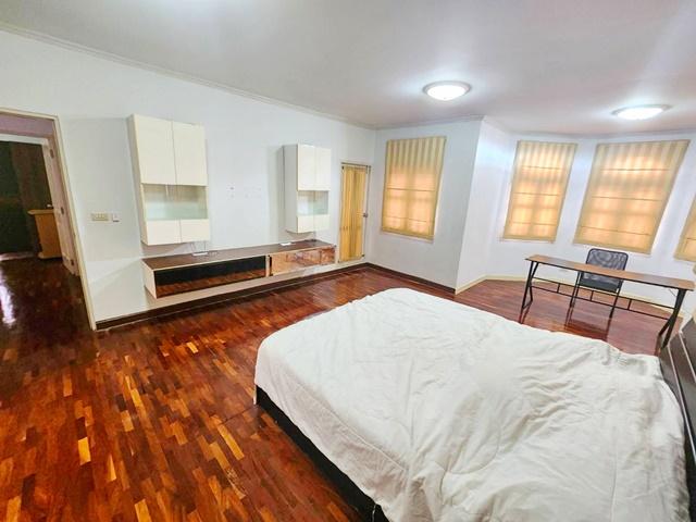 รังสิต คลอง3 ภัสสร เฟอร์ครบ เช่าคฤหาสน์ บ้านเดี่ยว 2 ชั้น ฟิวเจอร์ปาร์ครังสิต 5กม.4นอน เตียงครบ ติดถนนรังสิต-นครนายก 260 6