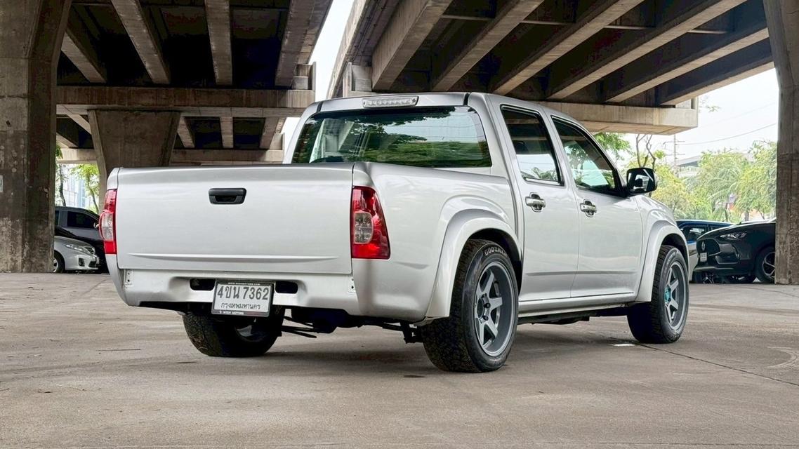 Isuzu D-MAX Double Cab 3.0 AT ปี 2011
