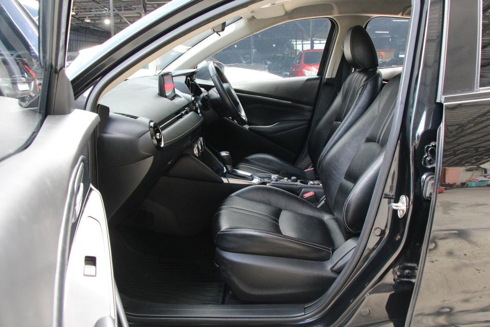  Mazda 2 1.3 SPORT HIGH CONNECT ปีจดทะเบียน 2019  12