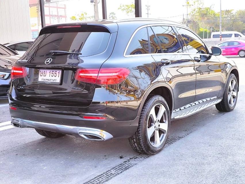 รหัส KPV1551 2017 BENZ GLC 250d Offroad 4-Matic 14