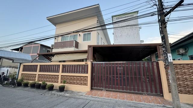 บ้านเดี่ยวสร้างเอง 2 ชั้น สะแกงาม14 พร้อมอยู่ ใกล้ทางด่วน เดินทางสะดวก 1