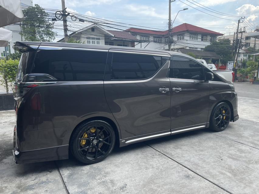 Toyota Vellfire 2.5 ZG Edition  ปี2018  9
