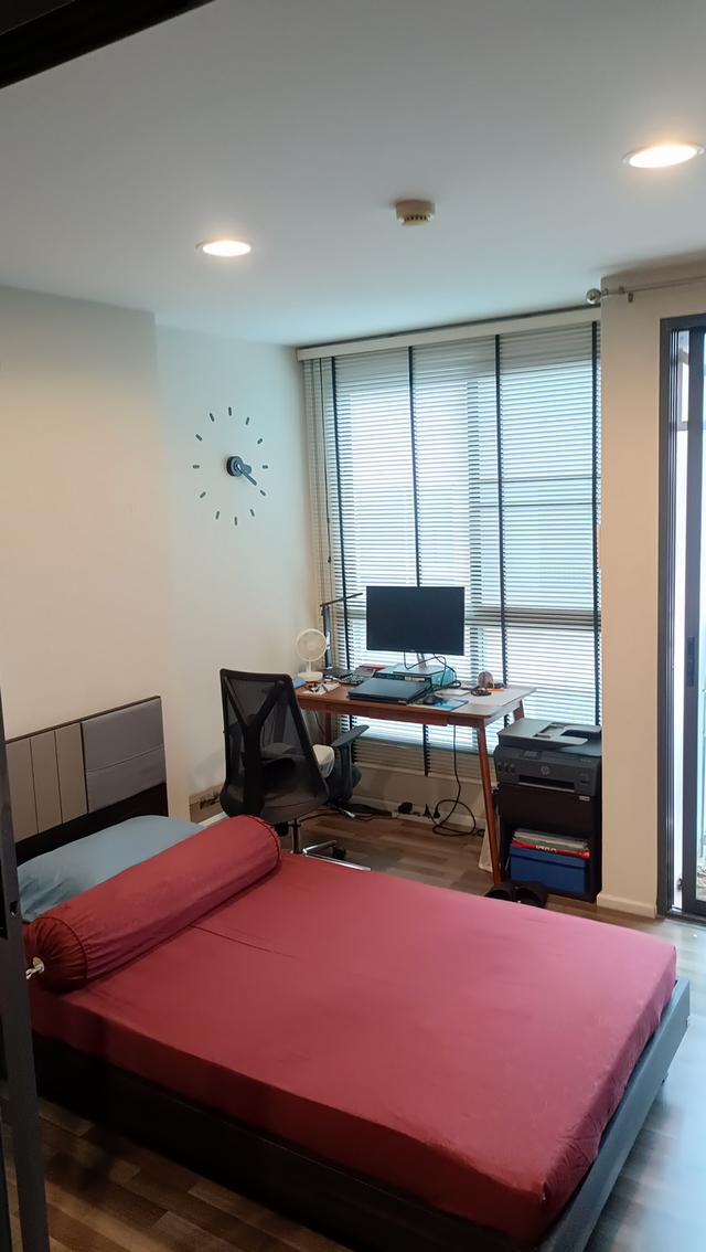 ขายด่วน!! ลิฟวิ่งเนสท์ รามคำแหง ยูนิตน้อย เป็นส่วนตัวสูง ราคาต่อรองได้ ทำเลดีมาก ใกล้ MRT สายสีส้มและสีเหลือง 6