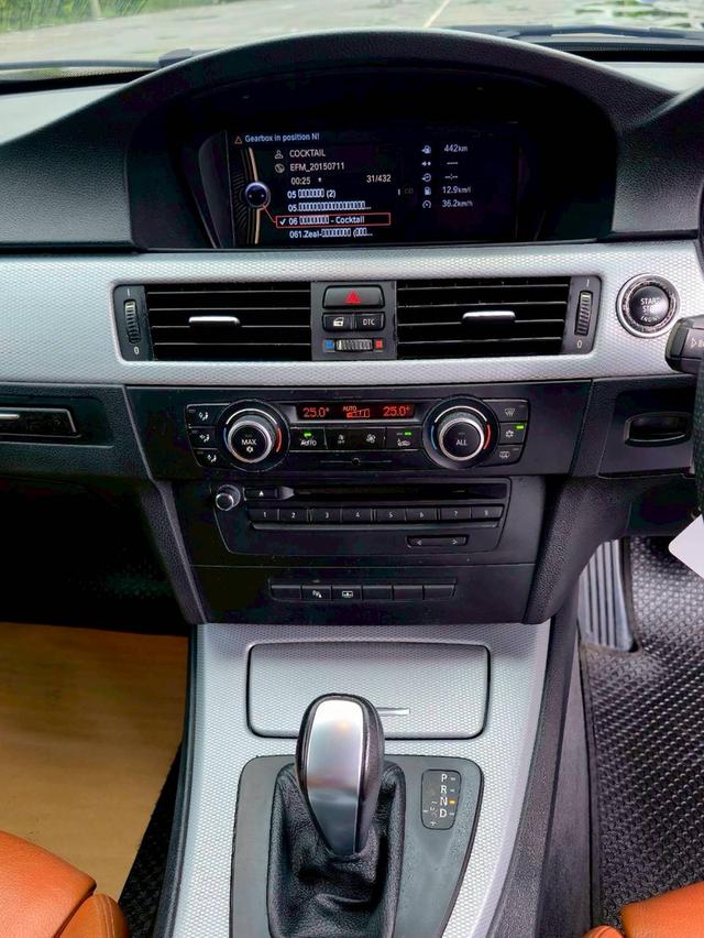 BMW 320D M Sport ดีเซล (E90) ปี 2010 LCI สีขาว 19