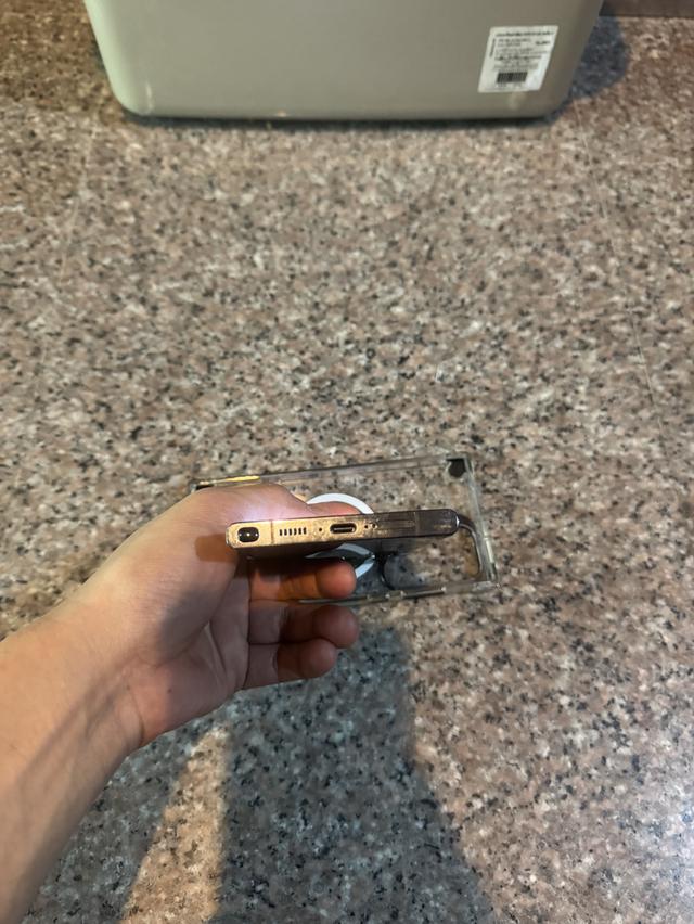 ขายๆๆๆถูกSamsungS23UltraสีPhontom Black 256กิ๊กสูนTrueสภาพสวยการใช้งานดีเยี่ยมทุกๆฟังชั่นเครื่องรีสโตได้ตลอดไม่มีติดแอคเค้าใดๆคับ ( จอขาวจั๊วไม่มีจุดไ รูปที่ 4