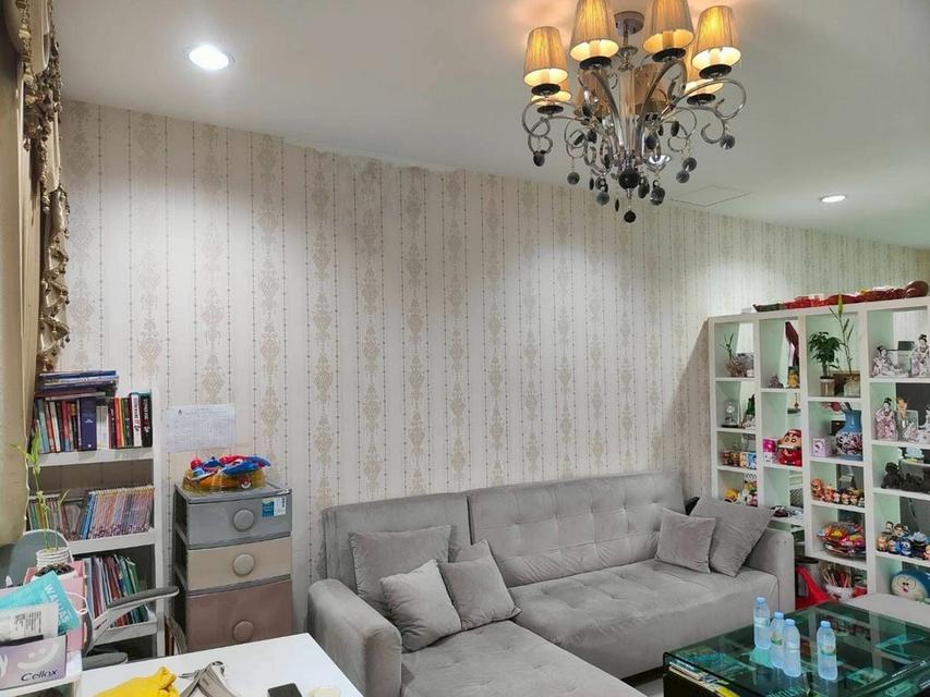 โครงการ สเปซ ลาดพร้าว-เหม่งจ๋าย ขายทาวน์โฮม 3 ชั้น 23.5 ตร.วา หน้ากว้าง 5.5 เมตร 3 ห้องนอน 4 ห้องน้ำ ใกล้รถไฟฟ้าสีเหลือง ลาดพร้าว 71 3