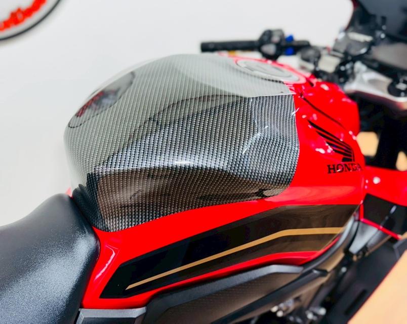 CBR650R 6