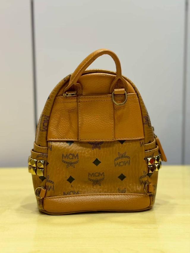 กระเป๋าเป้ MCM แท้ มือสอง 3
