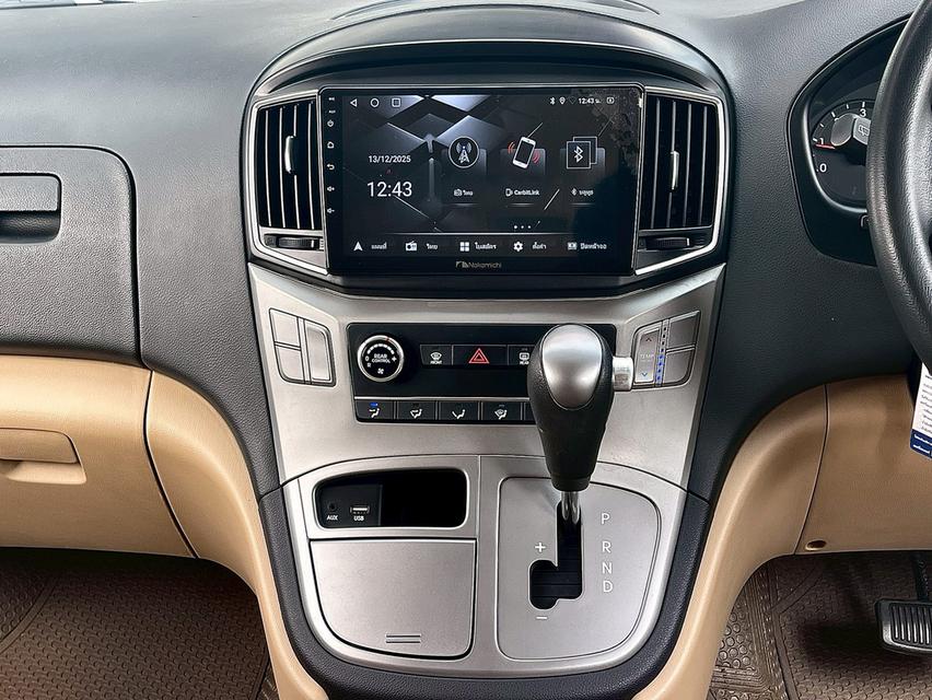 Hyundai H1 2.5Touring ปี18 10