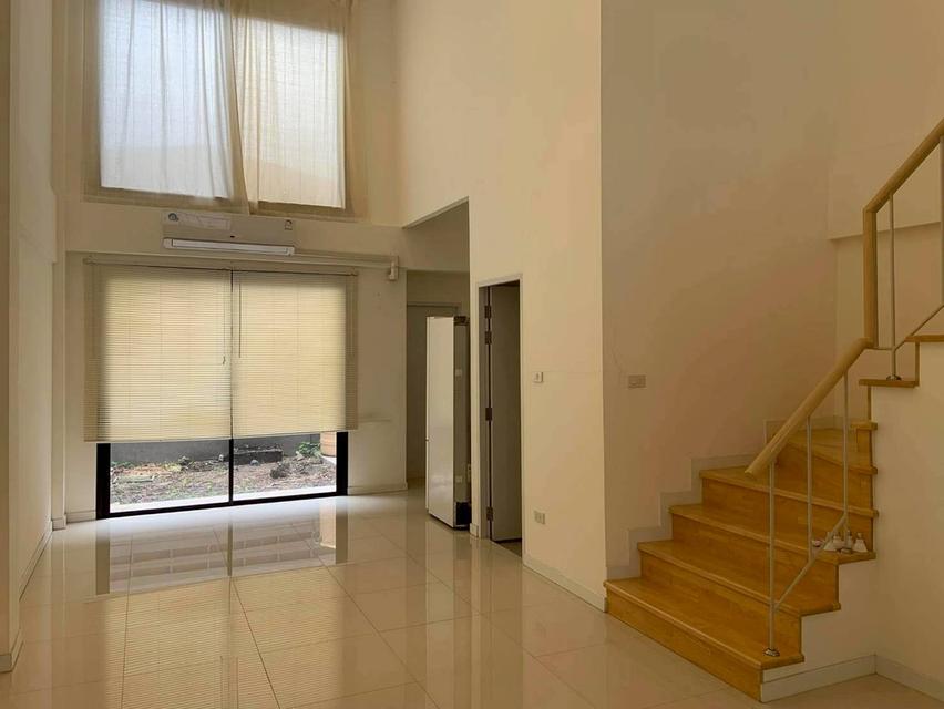 ให้เช่าทาวน์โฮม 3 ชั้น โครงการ Y Residence สุขุมวิท 113 ใกล้ BTS ศรีด่าน (N.1799)