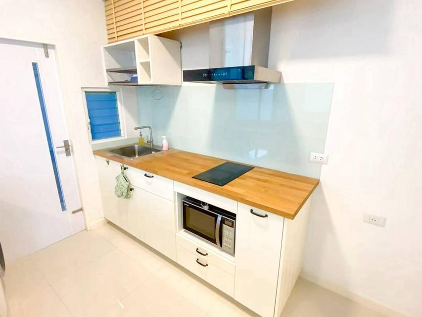 ให้เช่า อินดี้ บางนา–รามคำแหง2 ทาวน์โฮม 2.5 ชั้น แปลงมุม บรรยากาศเงียบสงบ เดินทางสะดวก ใกล้เมกาบางนา เฟอร์นิเจอร์ครบ พร้อมอยู่ 9