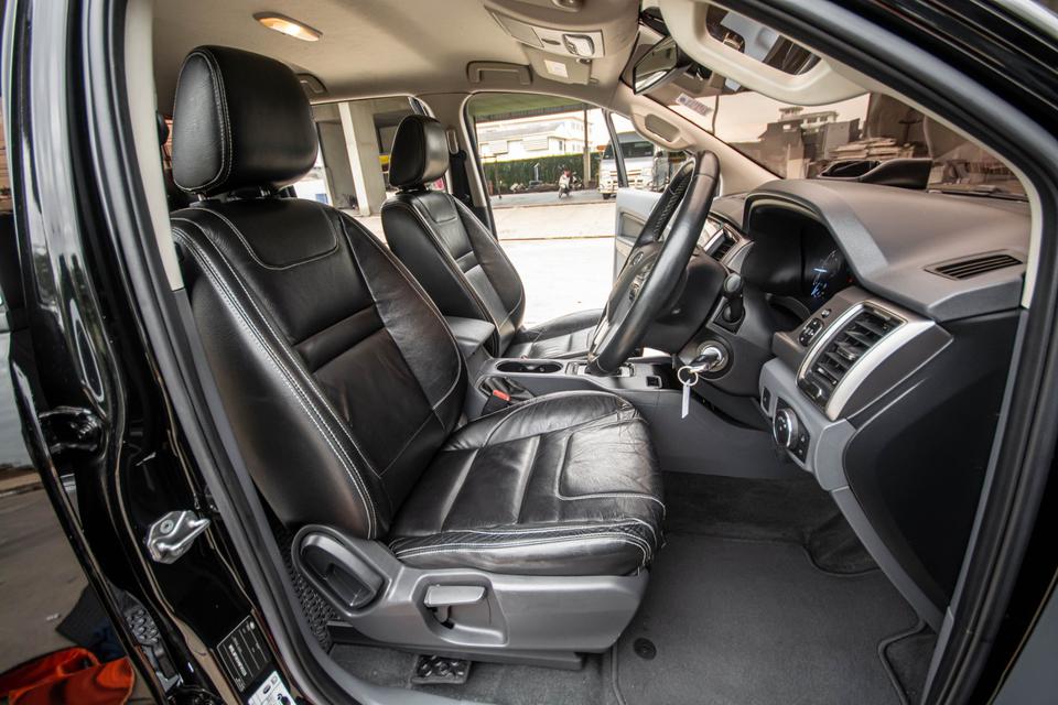 ปี 2018 Ford Ranger 2.2XLT Double Cab AT สีดำ 4