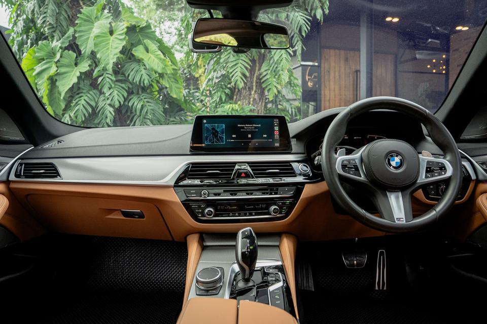 BMW 530e M Sport Plugin Hybrid ปี2019 📌𝐁𝐌𝐖 𝟓𝟑𝟎𝐞 เข้าใหม่! พร้อม BSI