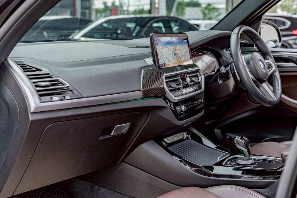รหัสรถ NP970 รุ่นรถ : BMW X3 XDRIVE30e M SPORT ปีรถ : 2022 12