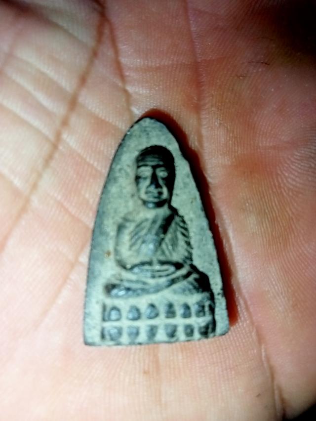 หลวงพ่อทวดวัดช้างไห้ 2