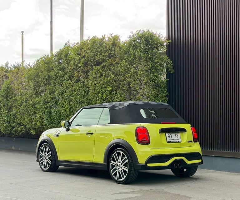 รหัสรถ AP83 Mini Cooper s Convertible รุ่นพิเศษ Sidewalk Edition ปี 2022 สี Zesty Yellow รูปย่อยที่ 2