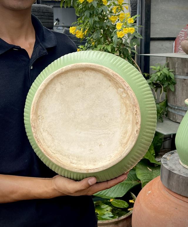 โถพลูเขียวไข่กา ลายมะเฟือง ทรงกลม โถใบชะพลูโบราณ 3