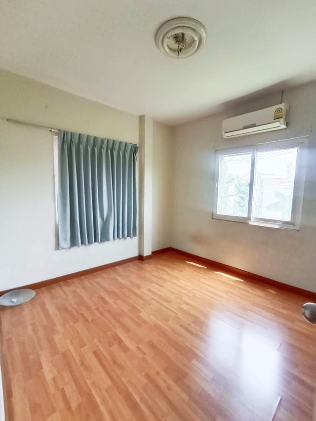 ขายถูกบ้านเดี่ยว หมู่บ้านแหวนยอด 3 (หลังที่ 2 ของโครงการ)  13