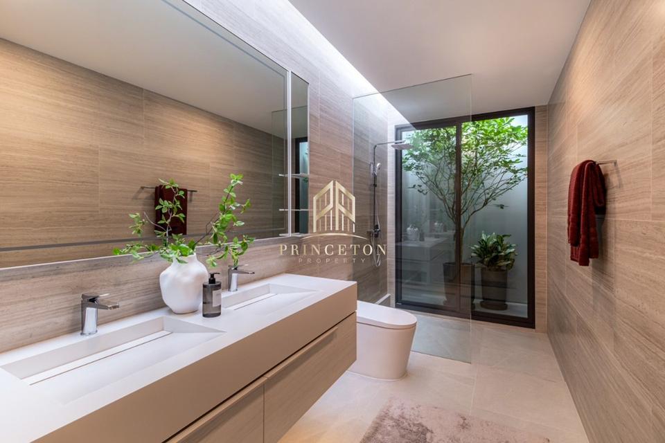 Luxury 3-Story House For Sale VIVE Bangna KM.13 15
