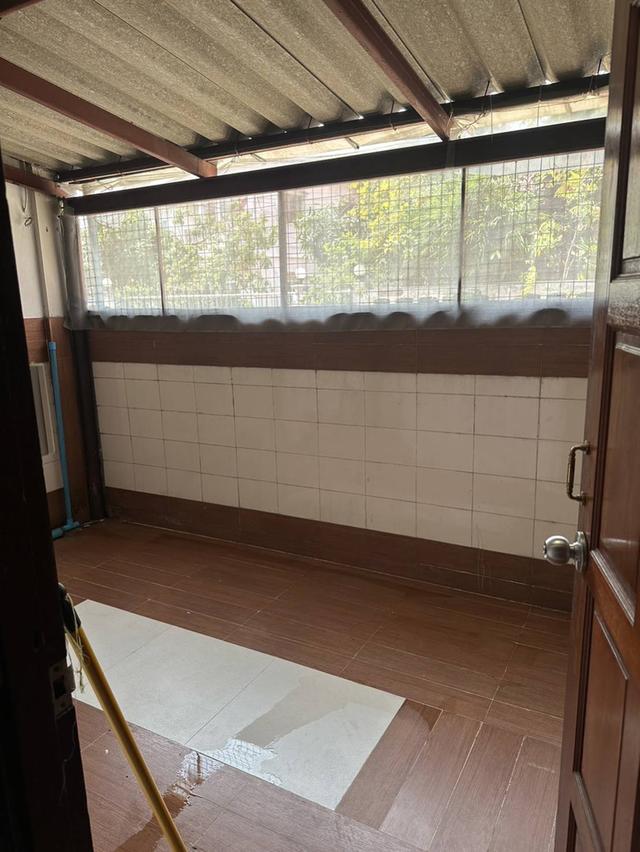 ทาวน์เฮ้าส์ ม.เฉลิมสุข12 ซ.พหลโยธิน55 ถ.พหลโยธิน แขวงอนุสาวรีย์ เขตบางเขน 10