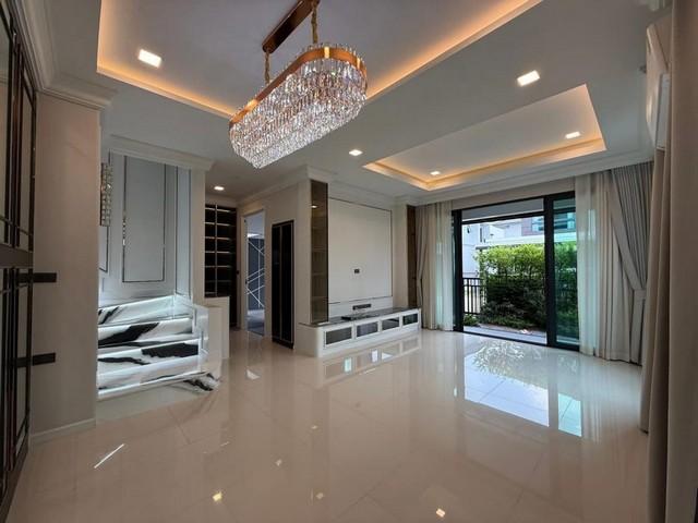 ขายบ้านเดี่ยว Luxury สไตล์อังกฤษ โครงการ แกรนด์ บริทาเนีย ราชพฤกษ์-พระราม 5 Grand Britania Ratchaphruek-Rama 5 ถนนนครอินทร์ บนทำเลใจกลางราชพฤกษ์ 2