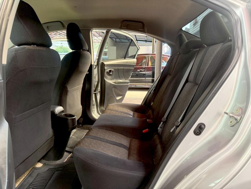 TOYOTA VIOS 1.5 E ปี 2017 12