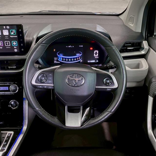 รถครอบครัว ดีๆอุปกรณ์ครบๆมาแล้วจ้าToyota Veloz 1.5 Premium  A/T  ปี 2022