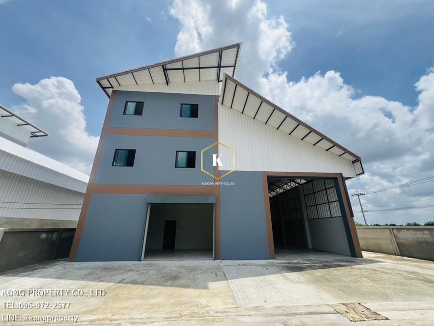 ให้เช่าโกดัง บางใหญ่ นนทบุรี พร้อมออฟฟิศ 3 ชั้น พื้นที่รวม 708 ตร.ม. (ขอใบรง.ได้) 1