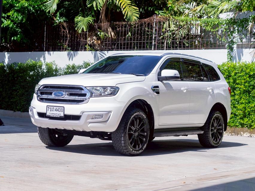 Ford Everest 3.2 Titanium 4WD ปี 2016