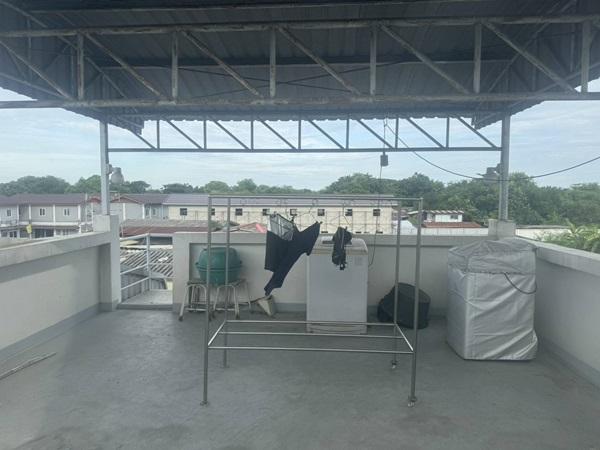 ขายด่วน ที่ดินติดถนนพระราม 3 ขนาด 139 ตรว. ใกล้เซ็นทรัลพระราม 3 เดินทางสะดวก โทร 0985978993 เจ้าของขายเองไม่ผ่านนายหน้า 7