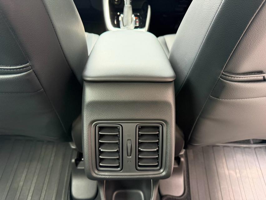 Honda HRV eHEV EL ปี2023 สีขาว Mileage 30,000 Km. รูปที่ 11