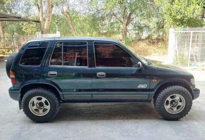 1996 Kia Sportage 4