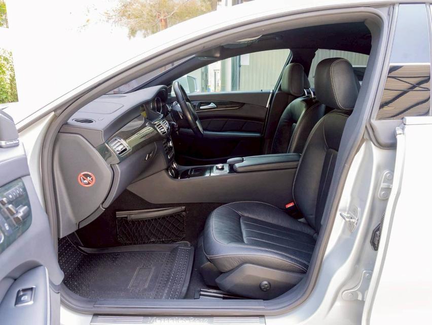 Mercedes Benz CLS 250 CDI ปี 11 จด 13 เจ้าของเดียว รูปที่ 11
