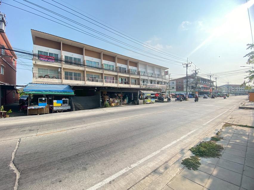 🏬✨ อาคารพาณิชย์ 3 ชั้น หลังมุม ทำเลดี หน้าโครงการ พร้อมค้าขาย! ✨🏬 7