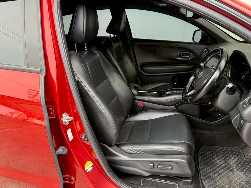 HONDA HRV 1.8RS TOP 2019 สีแดง MINOR CHANGE มือเดียวป้ายแดง 10