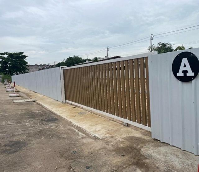 ล้อมรั้วเรียบร้อย ทำเลดี 100 ตร.วา. ที่ดินให้เช่ามีนบุรีถมแล้ว MRT ตลาดมีนบุรี 2.7 กม. ตลาดมีนบุรี 3 กม. โลตัส มีนบุรี 3 8