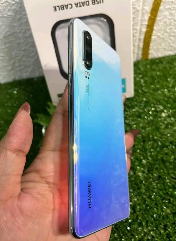 ขาย Huawei P30 สภาพดีมาก 3