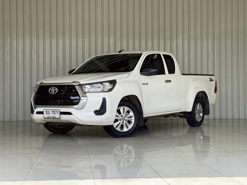 Toyota Hilux revo smart cab 2.4 edition entry