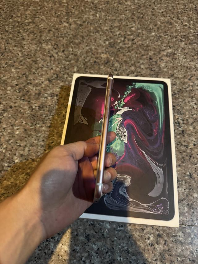 ขายๆๆๆถูกๆๆไอโฟน7PlusสีRose Gold 32กิ๊กสูนTrueใช้งานปกติหมดทุกๆฟังชั่นเครื่องรีสโตได้ตลอดไม่มีติดไอคราว Model TH/A ( แบต100%ไม่ต้องเปลี่ยนแบตละคับใช้ง