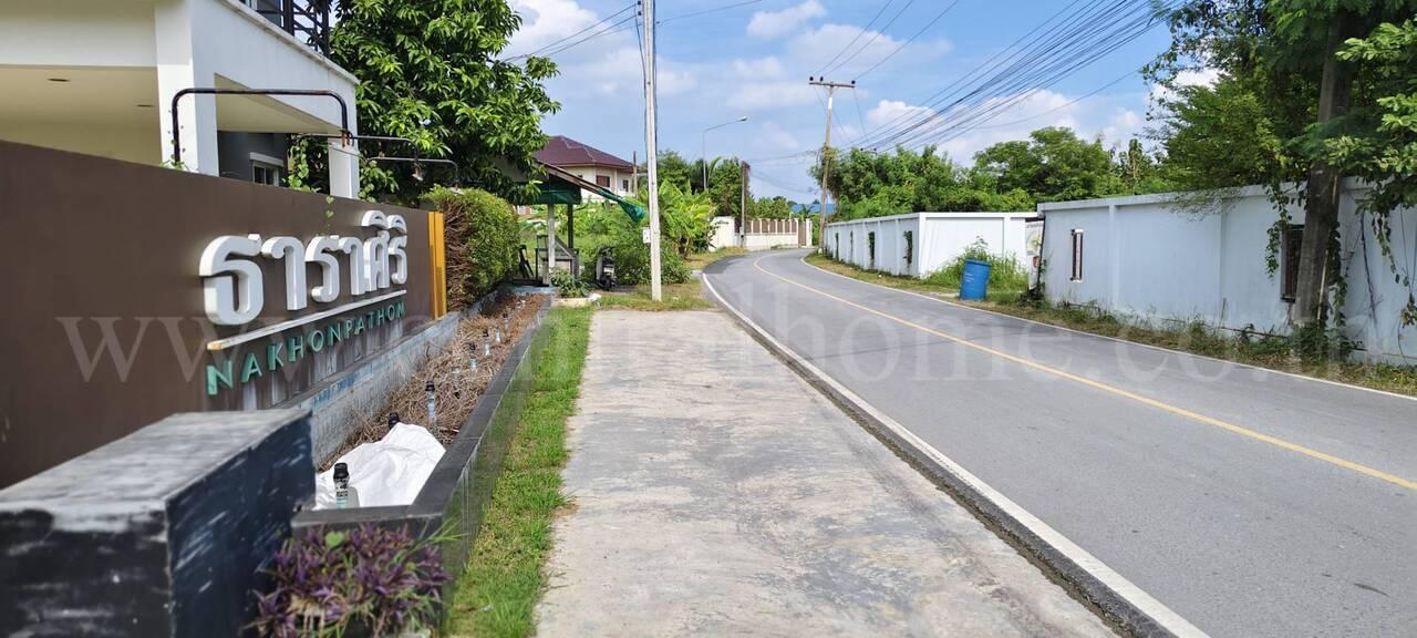 ทาวน์เฮ้าส์ ธาราศิริ โพรงมะเดื่อ ใกล้ แม็คโคร นครปฐม 6