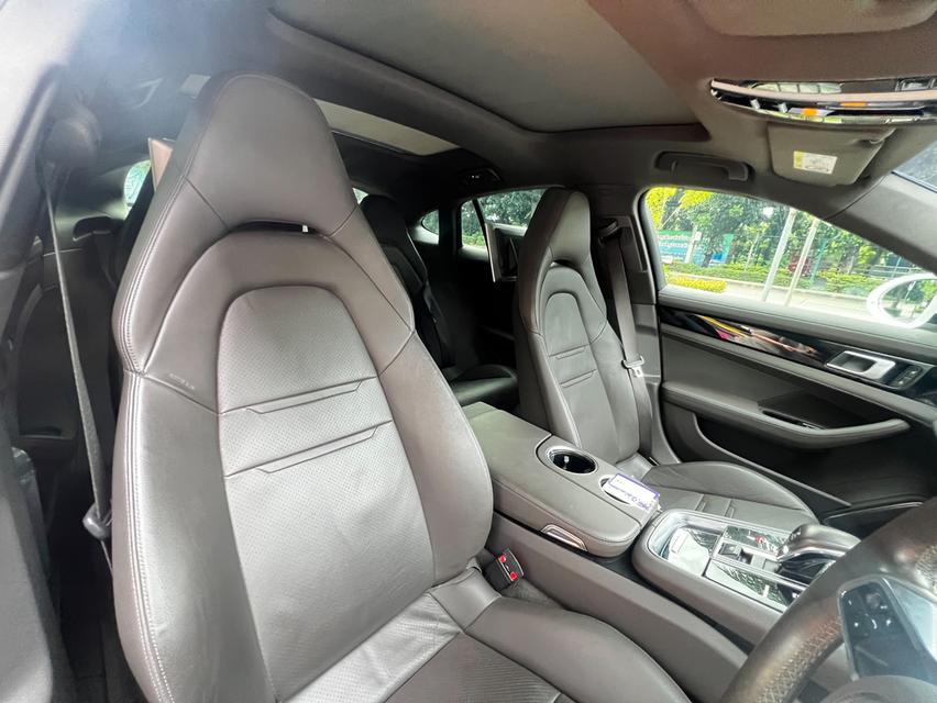 Porsche Panamera E hybrid ปี 2018 14