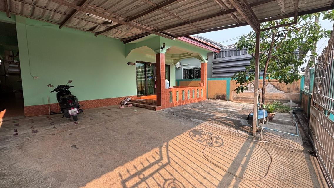 ขายบ้านครอบครัวใหญ่ 3 ชั้น 5 ห้องนอน จอดรถ2คัน แม่สาย เชียงราย 2