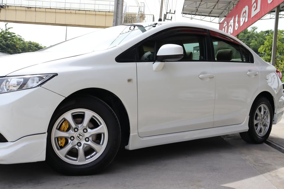 ðĐHONDA CIVIC 1.8 S 2012 9
